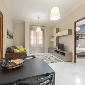  Apartment Isg Cerca De La Catedral Spain